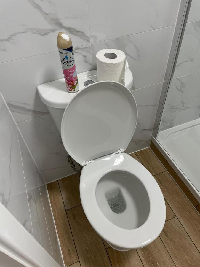 Stunning Twickenham Rugby Studio Flat Teddington Ngoại thất bức ảnh